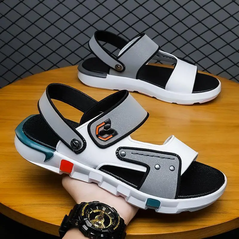 

Мужские сандалии, новинка 2023, уличная одежда, модные спортивные повседневные летние пляжные мужские тапочки для вождения