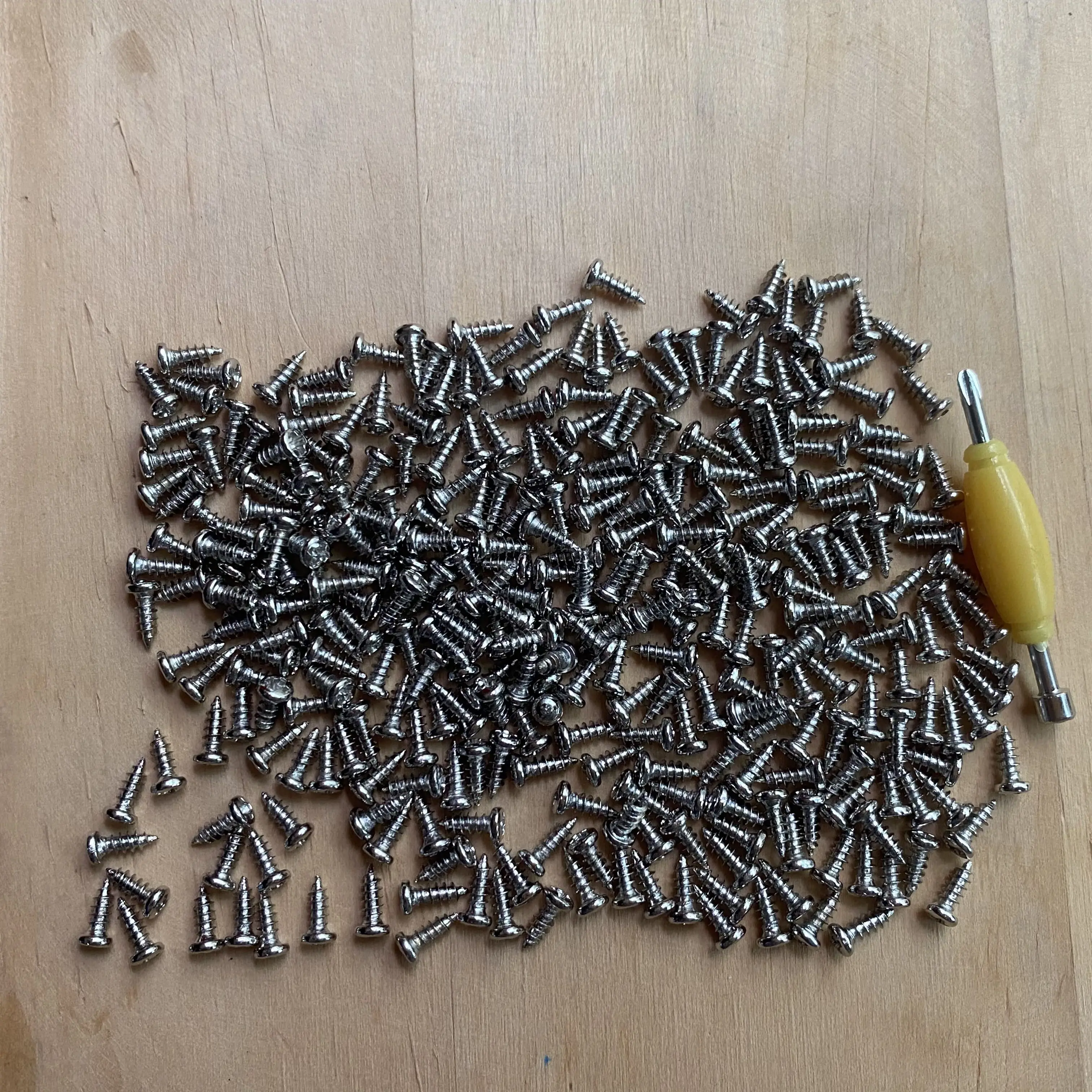 

Spanner Tool & LOT 100PCS Pointed screw For 3.75" Gi Joe Leg body parts accessory figure