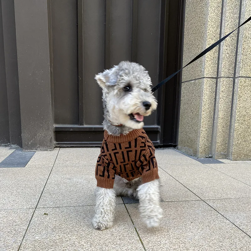 

Puppy Clothes Dog Sweater Warm Luxury Designer Dog Clothes French Bulldog Schnauzer Corgi Wool Dog Coat Pet Clothing AB003