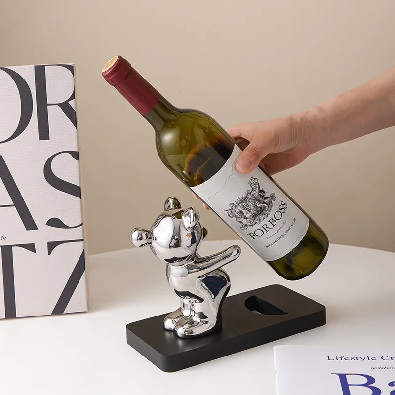 2024 креативная легкая роскошная стойка для красного вина с пузырьковым медведем