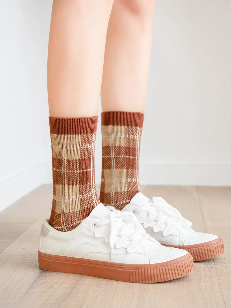 New Autumn Creative Plaid Retro British Style Knitting Socks Funny Japanese College Style Harajuku Socks Women Upscale Socks2020
