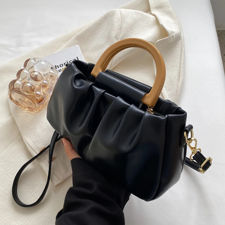 

Luxury Cloud Bag for Women Fashion Designer Shoulder Handbags with Wooden Handle Brand Female Samll Crossbody Bags Casual Purses
