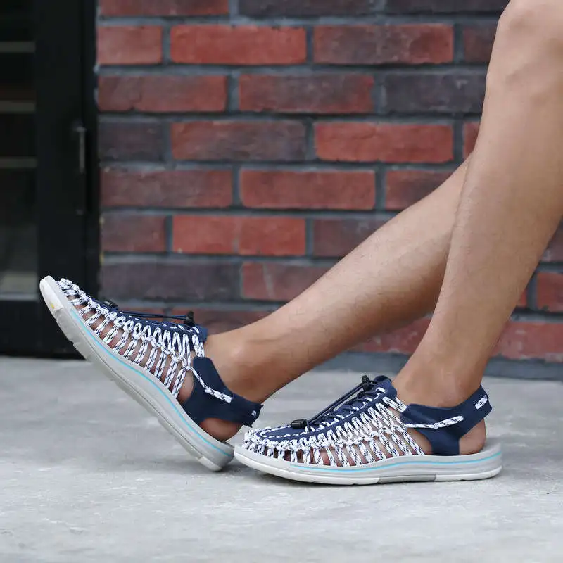 

School Slippers For Men For The Winter Shock Absorption Platform Flip Flops Brands Luxury Vulcanize Shoes Rubber Sandals Tennis