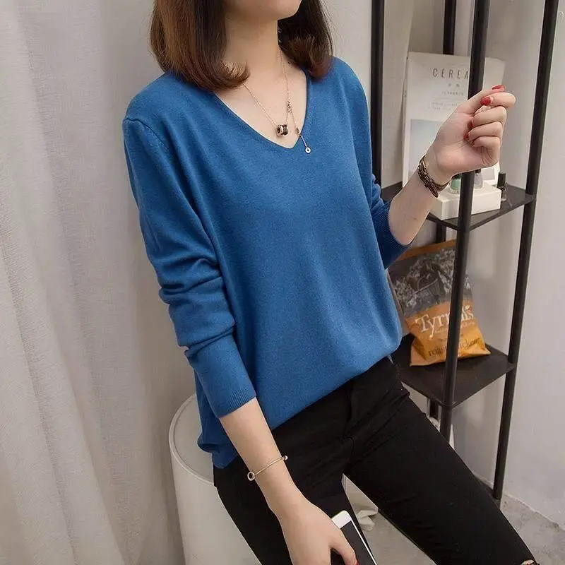 New High-quality Soft V-neck Long-sleeved Sweater Women's Knitting Solid Loose and Thin Top