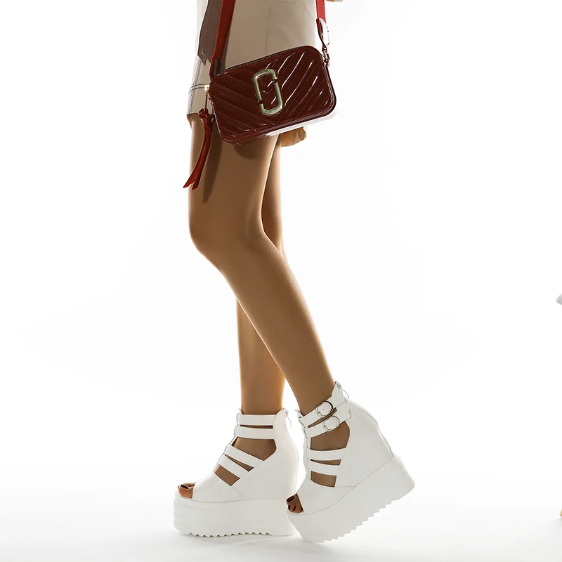 Сандалии женские на платформе босоножки блочном каблуке модная повседневная