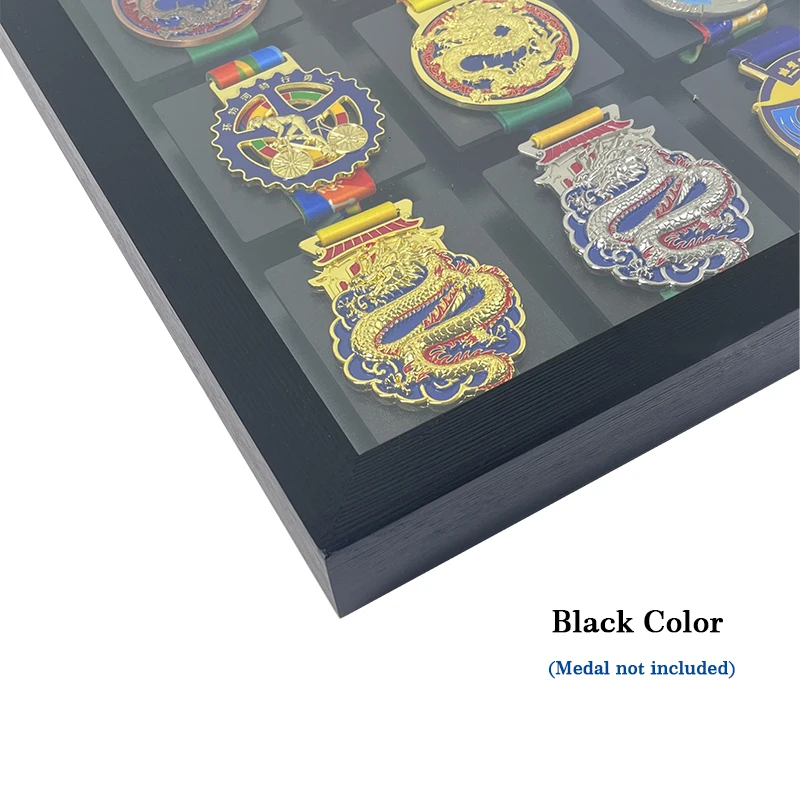 

Деревянная рамка для медалей