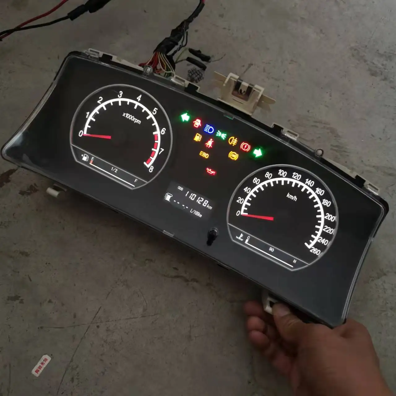 

Для деталей для разборки приборной панели Geely LEVC