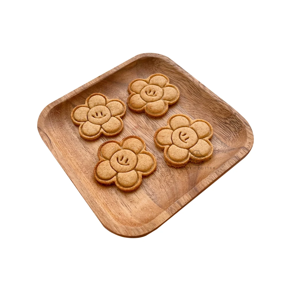 Thickened Material Smiley Face Flower Frosting Biscuit Mold 3D Hand Pressed Cookie Cutter Stamp Plastic Cake Decoration Tools images - 6
