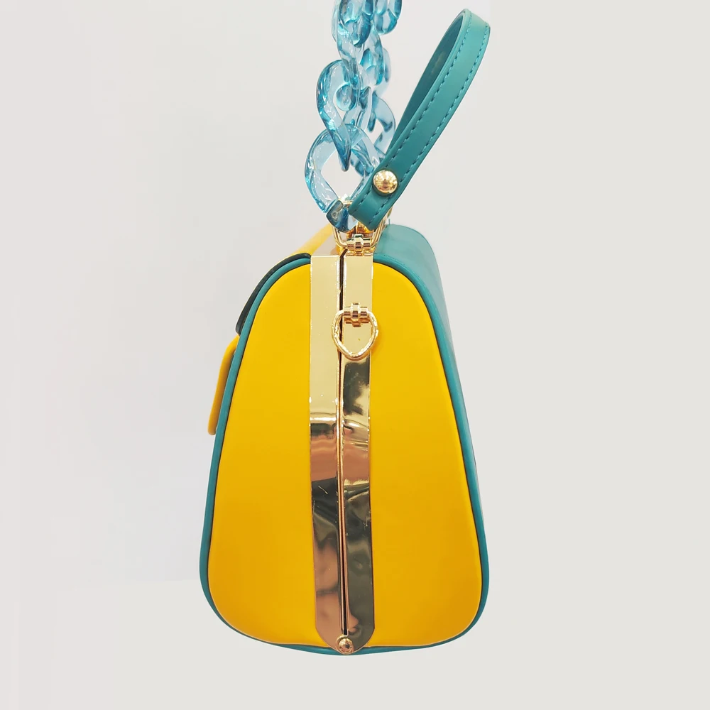 Элегантная круглая сумка на плечо двух цветов прочная из искусственной кожи со