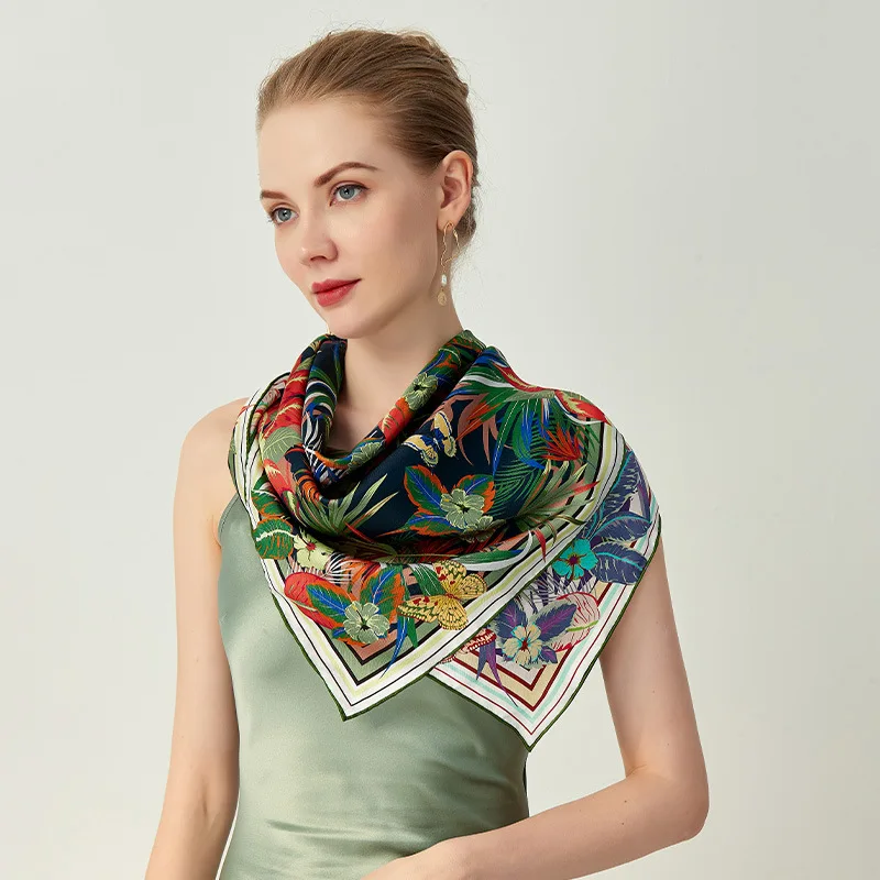 

16 Mommy Silk Scarf Designer Hijabs for Woman 90*90cm Double-sided Printed Twill Scarf Women Hand-rolled Headscarf Bandana 2022