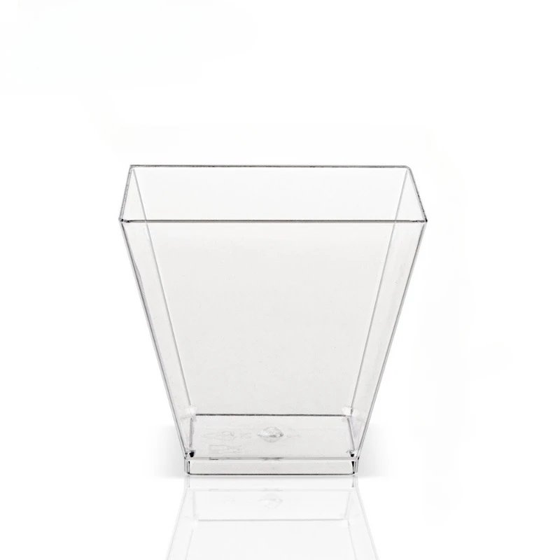 

Одноразовые трапециевидные стаканчики из пластика