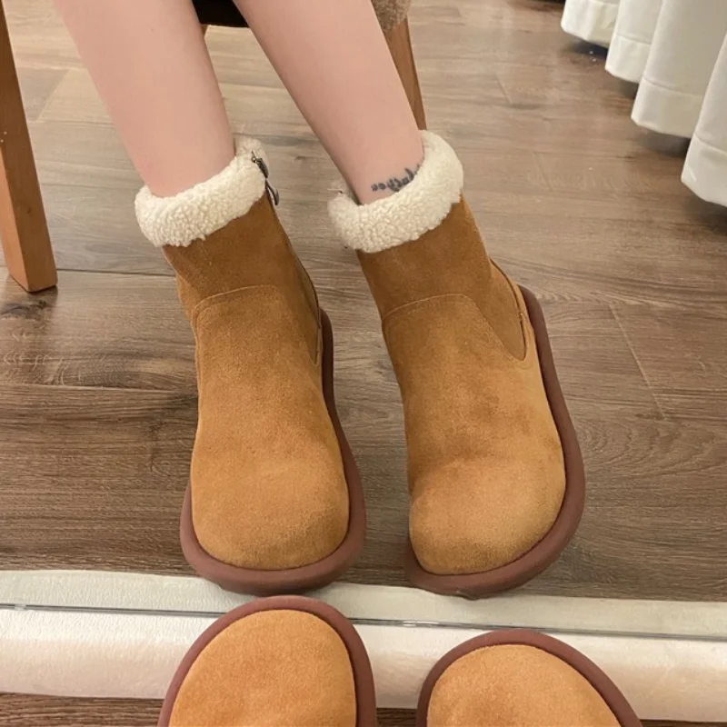 

Snow Boots Female 2022 New Fashion Plush Bread Shoes Women Round Head Short Boots Thick Soled Cotton Shoes Women