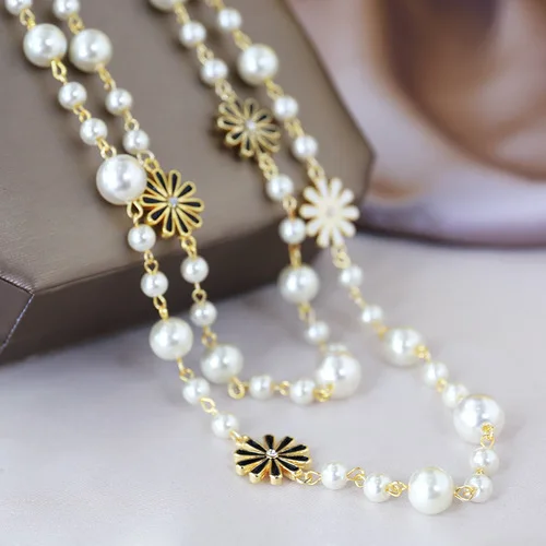 

Fashion Long Necklace for Women Korean Multi-layer Pearl Petal Chrysanthemum Sweater Hang Chain Temperament Jewelry Accessories