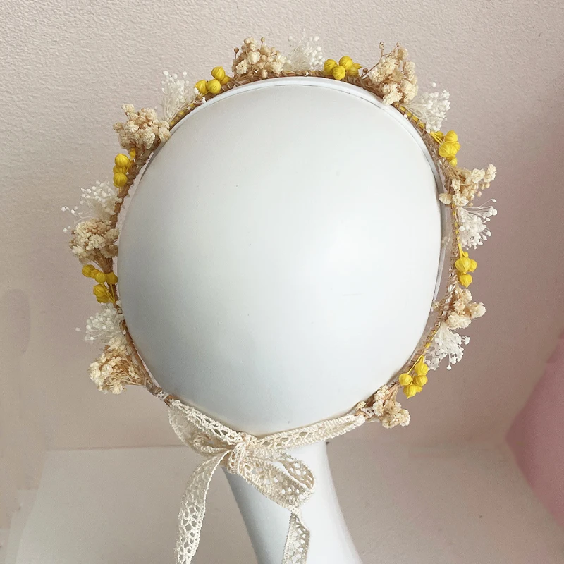 

Фиолетовая цветочная корона для свадьбы