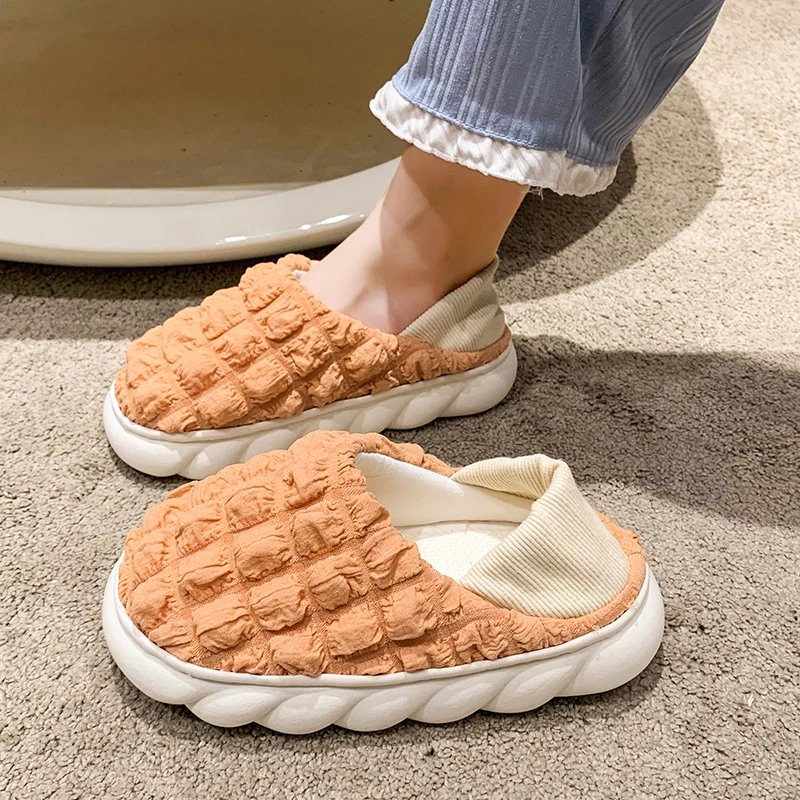 

Новинка, осенне-зимние теплые женские домашние хлопковые тапочки для пар, Женская однотонная обувь для дома, нескользящая искусственная об...