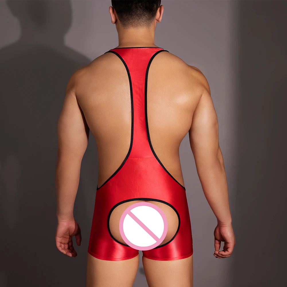 Рисунок 4 - Мужское боди с лямкой на шее и открытой спиной