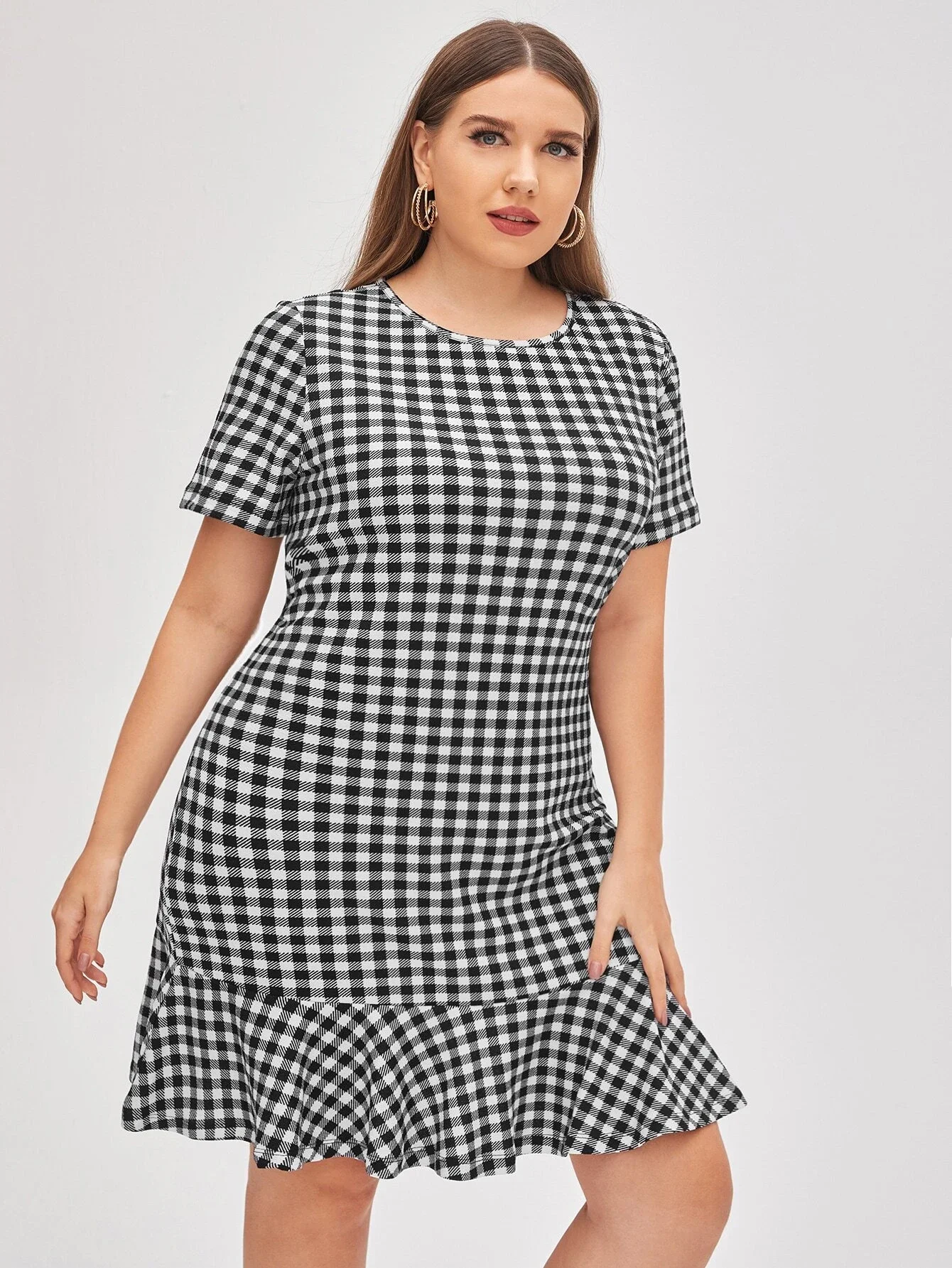 

Plus Gingham Flounce Hem Dress