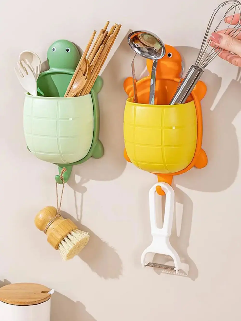 Стеллаж для хранения зубных щёток в форме черепахи