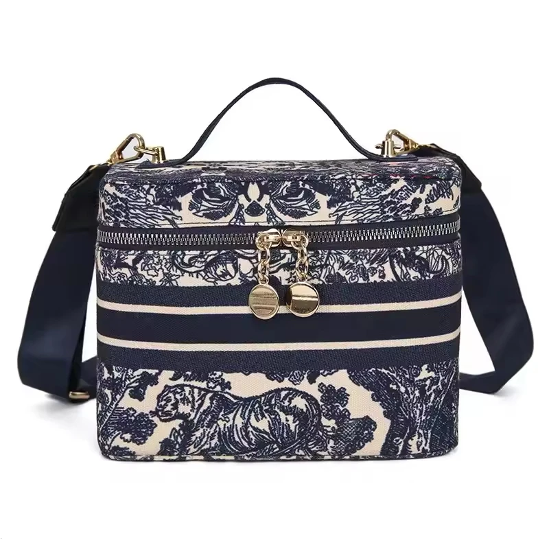 

Персонализированная холщовая сумка розового цвета