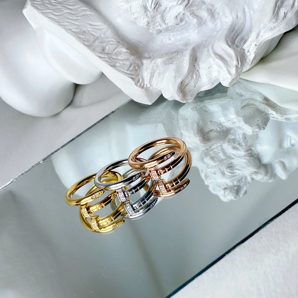 

2022 new fashion personality men's and women's party gift titanium steel nail ring trend ladies engagement wedding ring jewelry