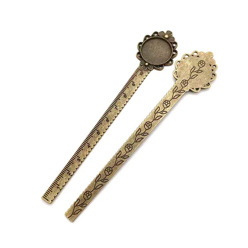 

Винтажная латунная линейка