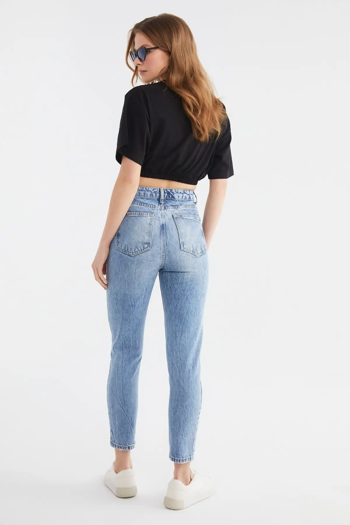 

Trendyol Printed High Waist Mom Jeans TWOSS21JE0719