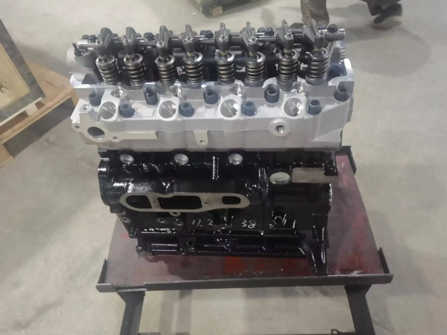 Фото Двигатель в сборе D4BH (Long Block) для Hyundai H100, H1, Starex, Galloper 2.5L №5