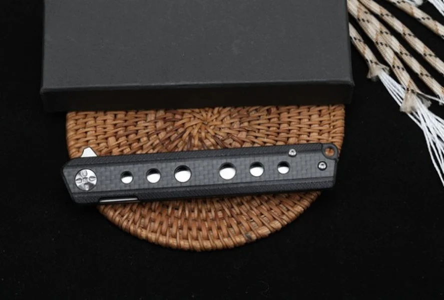 Складной нож Light Sword 1 с лезвием из стали D2 и рукояткой из углеродного волокна, тактический нож для активного отдыха, охоты, выживания и повседневного ношения.