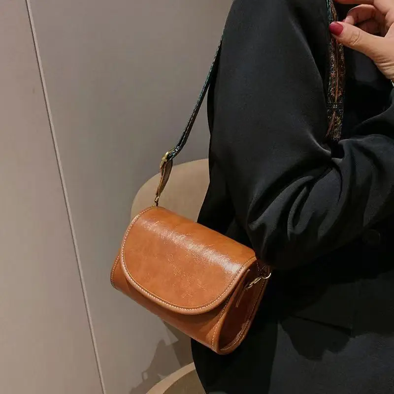 2022 Fashion Crossbody Bags for Women Luxury Design Purses Retro Senior Sense Handbags for Lady Shoulder Messenger Bags Clutch