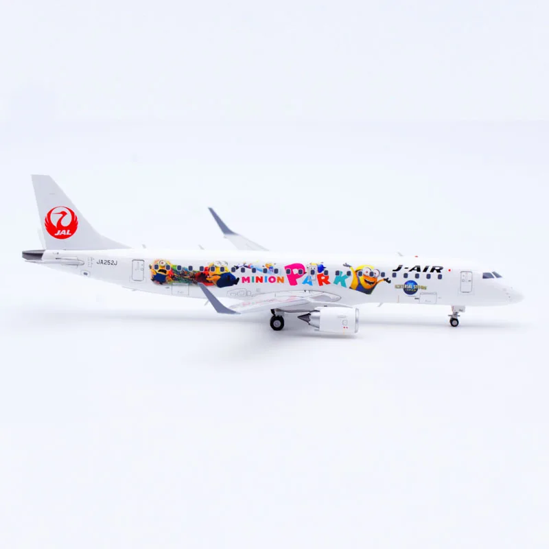 Коллекционный самолет из сплава SA2010 в подарок JC Wings 1:200 J-Air Embraer 190-100STD литой под