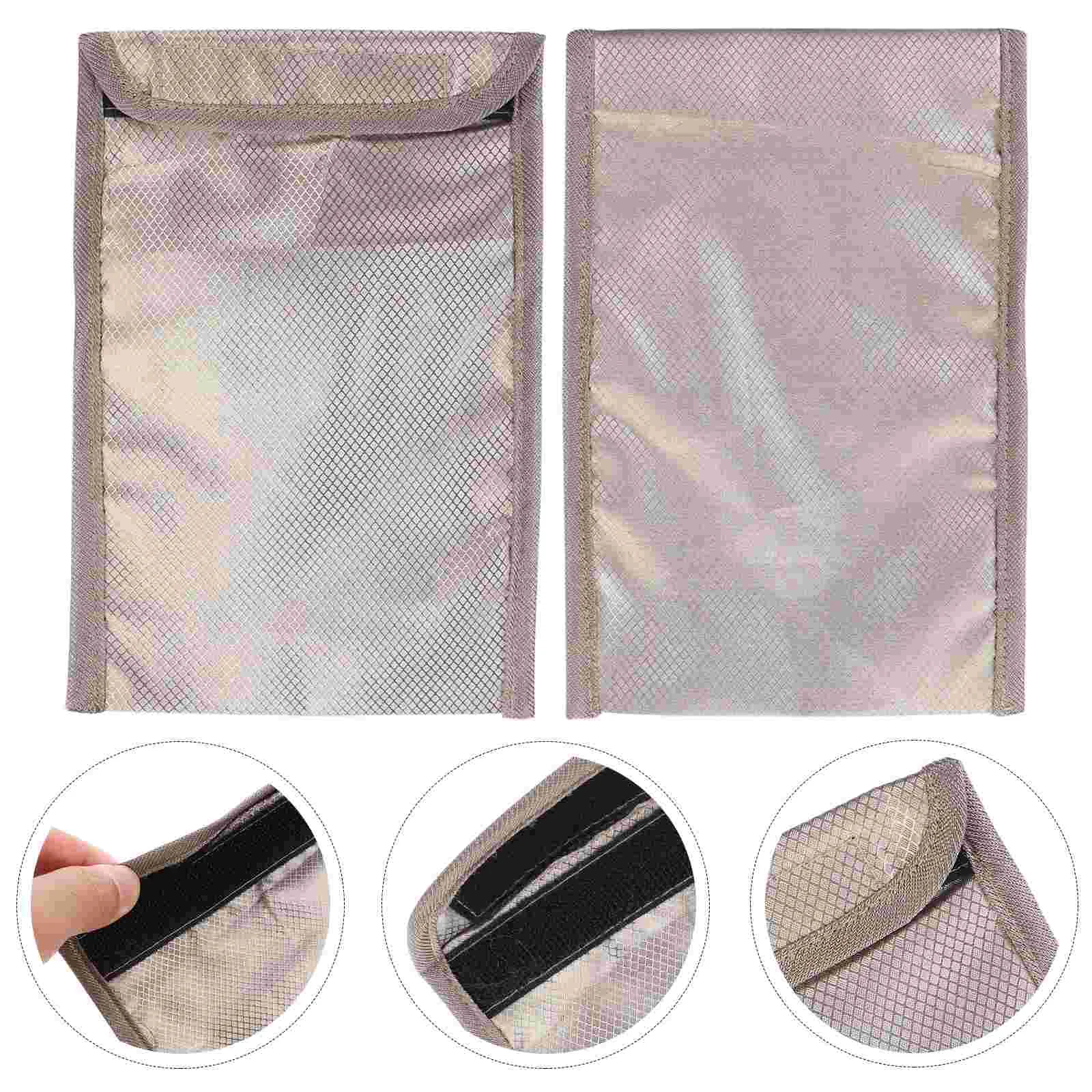 

1pc Fiber Mobile Phone Signal Blocking Bag Practical Shielding Pouch (Silver)
