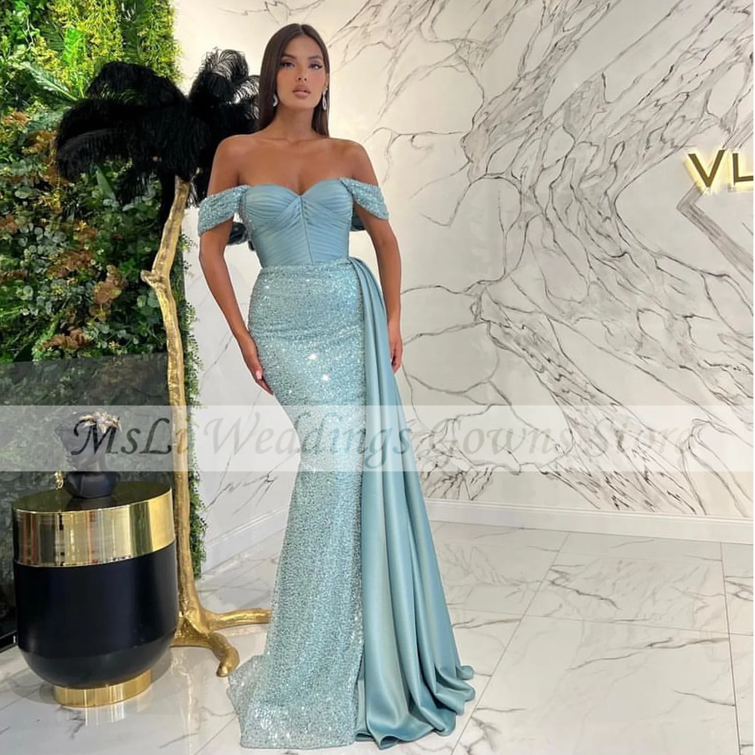 

Блестящее женское платье для выпускного вечера с блестками, без бретелек, со шлейфом