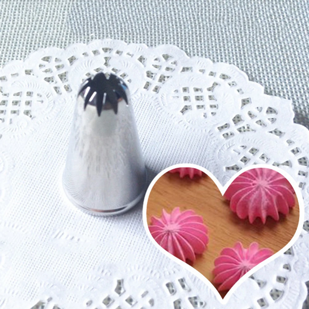 

1Pcs Flower Cup Ice Cream Piping Tip Nozzle Cake Decorating Pastry Tools