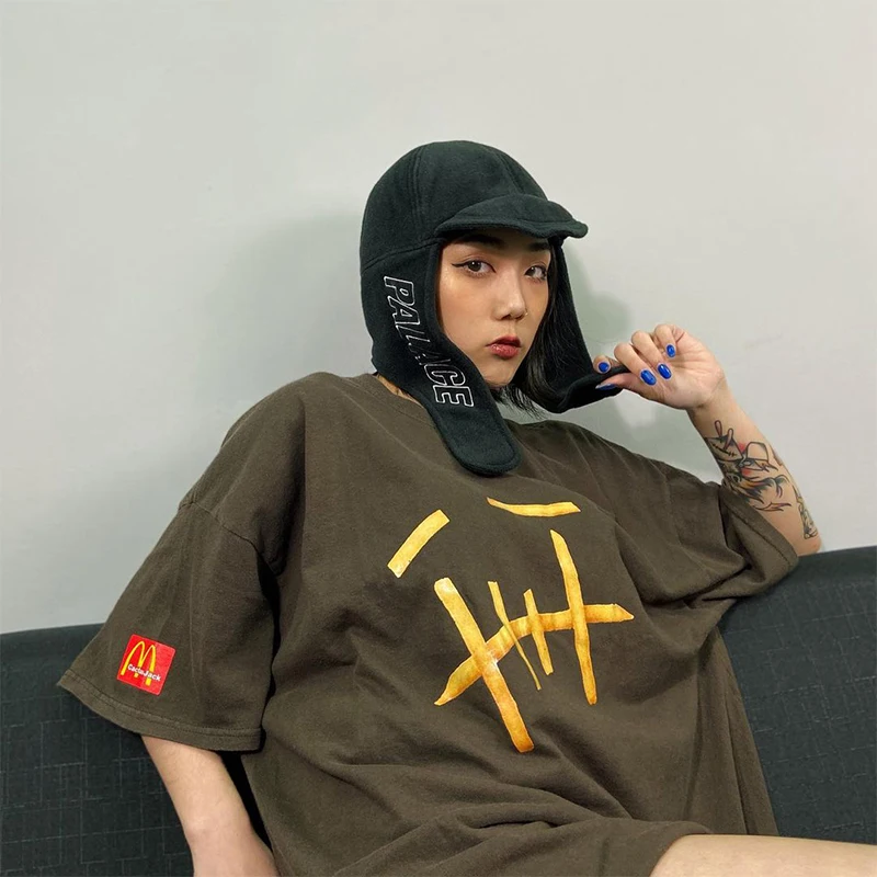 Спортивная футболка в стиле хип-хоп с принтом