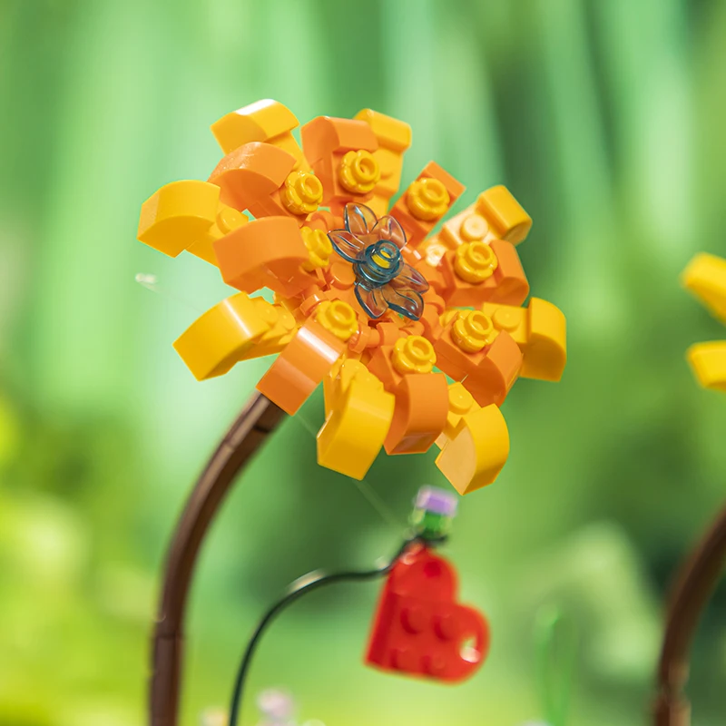 

Pantasy Princess Snail Flower Plant Street View Bricks Toy