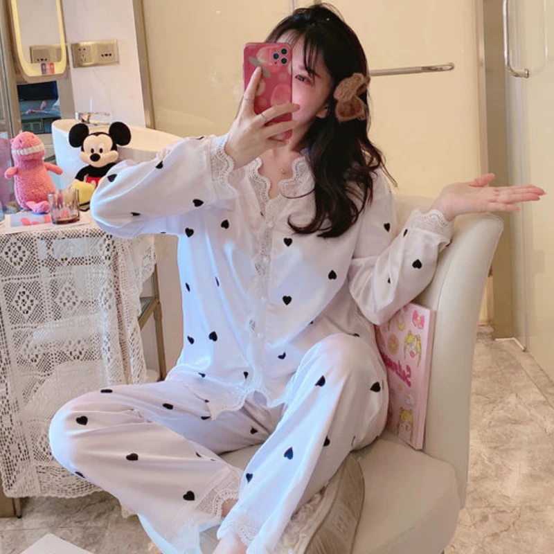 Пижамный комплект женский кружевной изящный универсальный домашний удобный