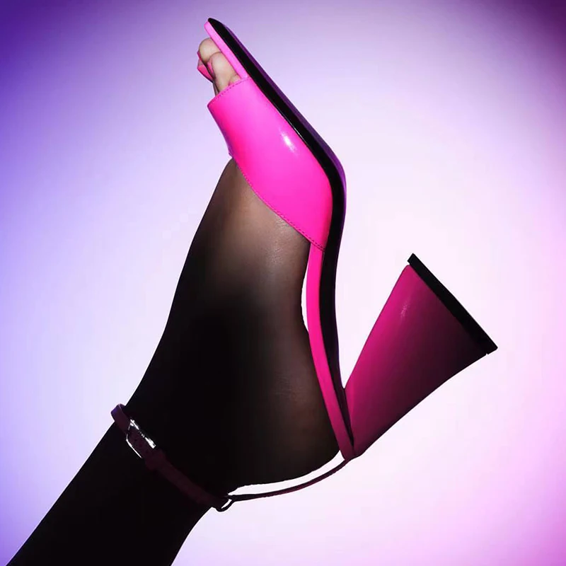 

Big Size Fashion Ladies High Heels Sandals Casual Outside Buckle Strap Wedding Party Women Sandal 10 .8 CM Female Pumps Shoes