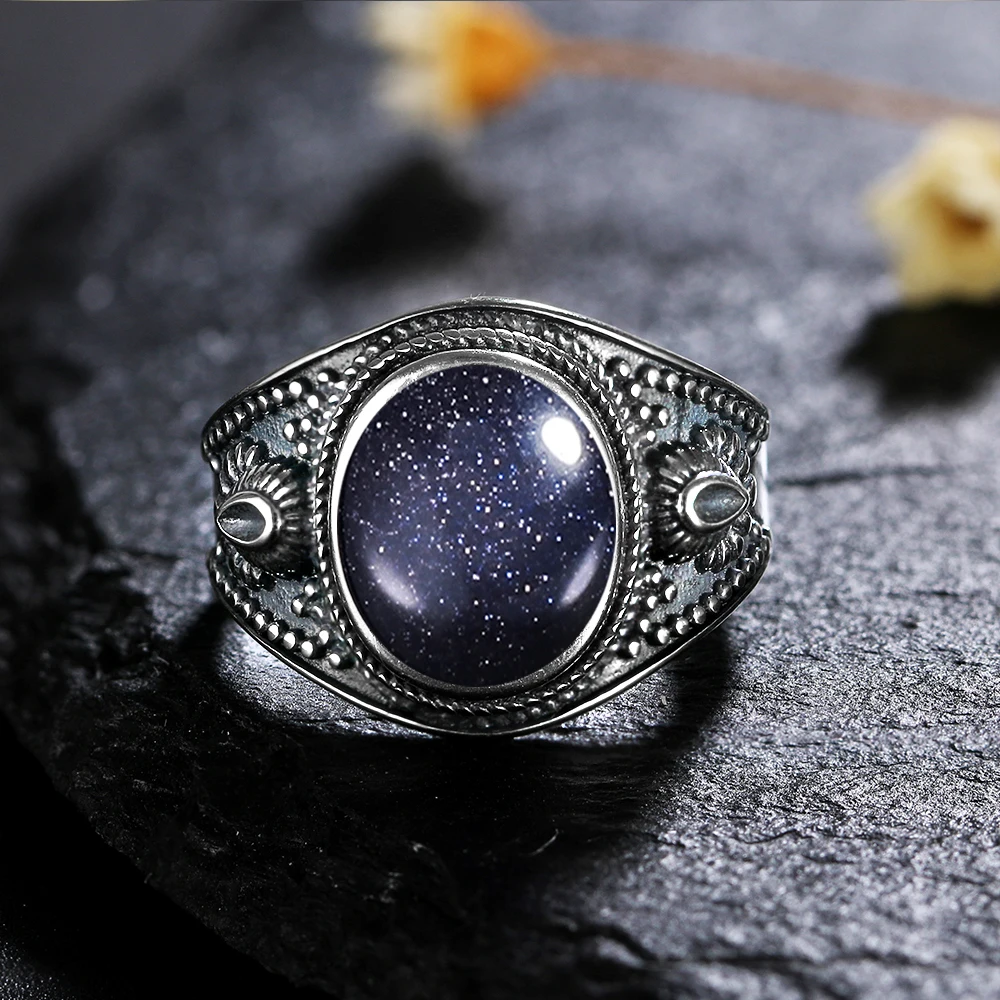 Кольцо из серебра 925 пробы с натуральным тигровым глазом 8x10 мм