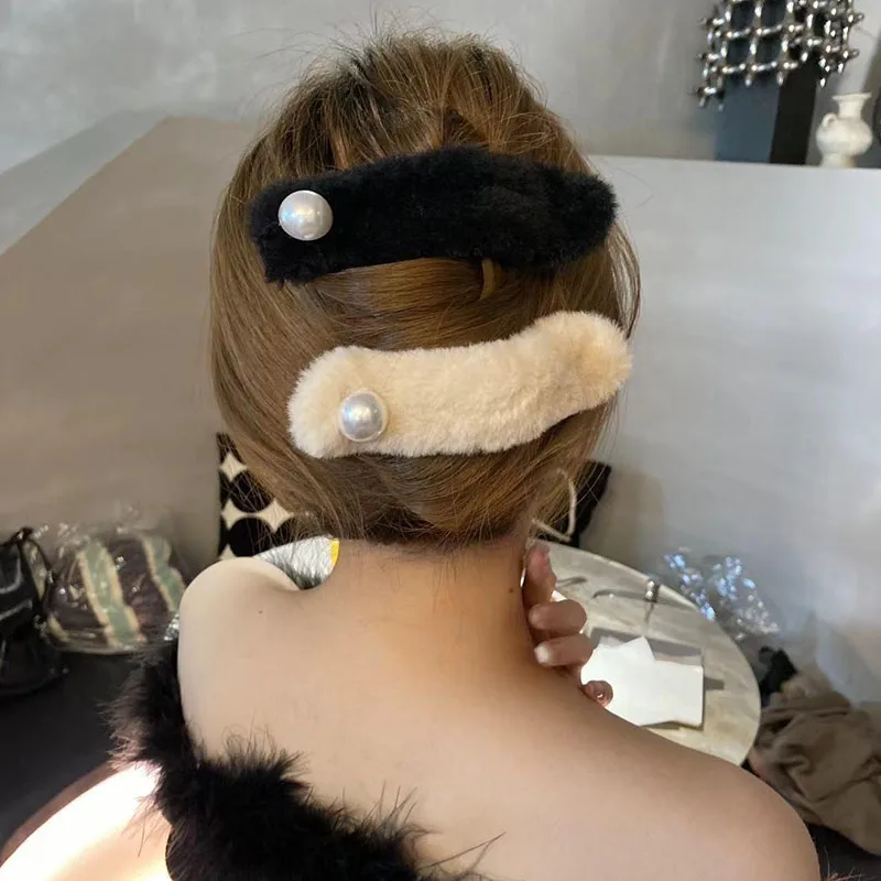 

Pure Color Fluffy Furry Hair Clip Woman Big Pearl Ponytail Clip Large Size Duckbill Clip Hairpin Girls Hair Accessories Gifts