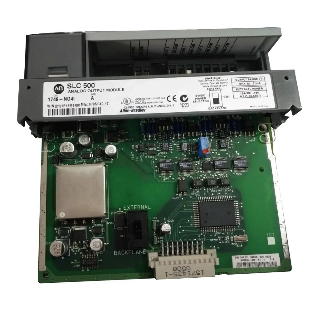 

Новый оригинальный аналоговый выходной модуль 1746-NO4I Allen Bradley SLC 500