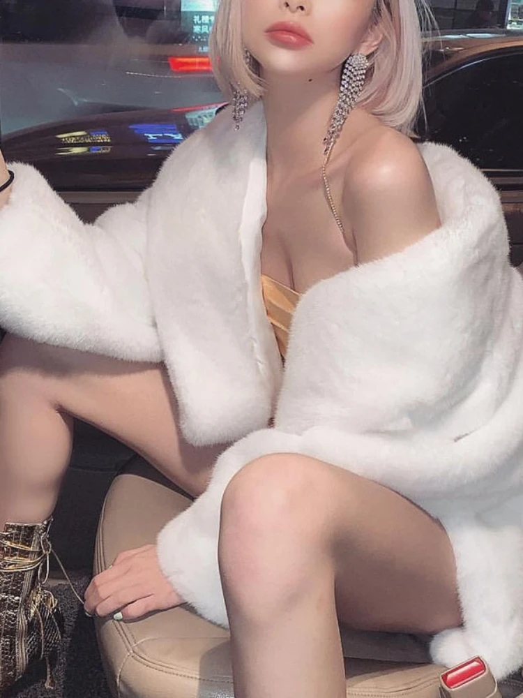 Fashion Lapel White Faux Fur Coat Fluffy Jacket Women 2022 Winter Elegant Solid Furry Warm Ladies Long Coats Casual Streetwear