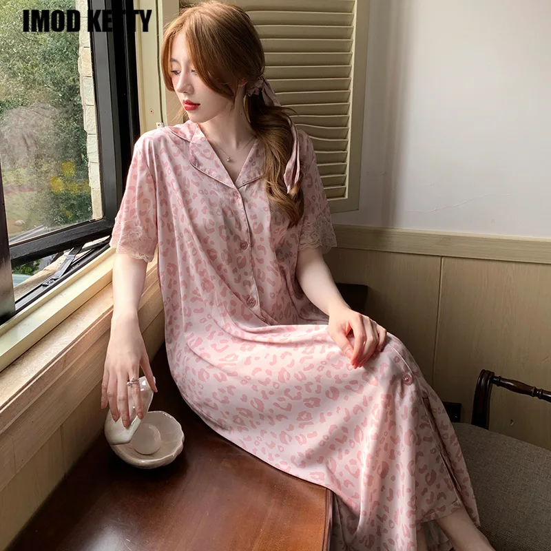 

Simple V-neck Thin Mesh Shirt Sexy Pajamas Women's Sexy Lingerie Temptation Perspective Sleepwear Transparent Nightgowns