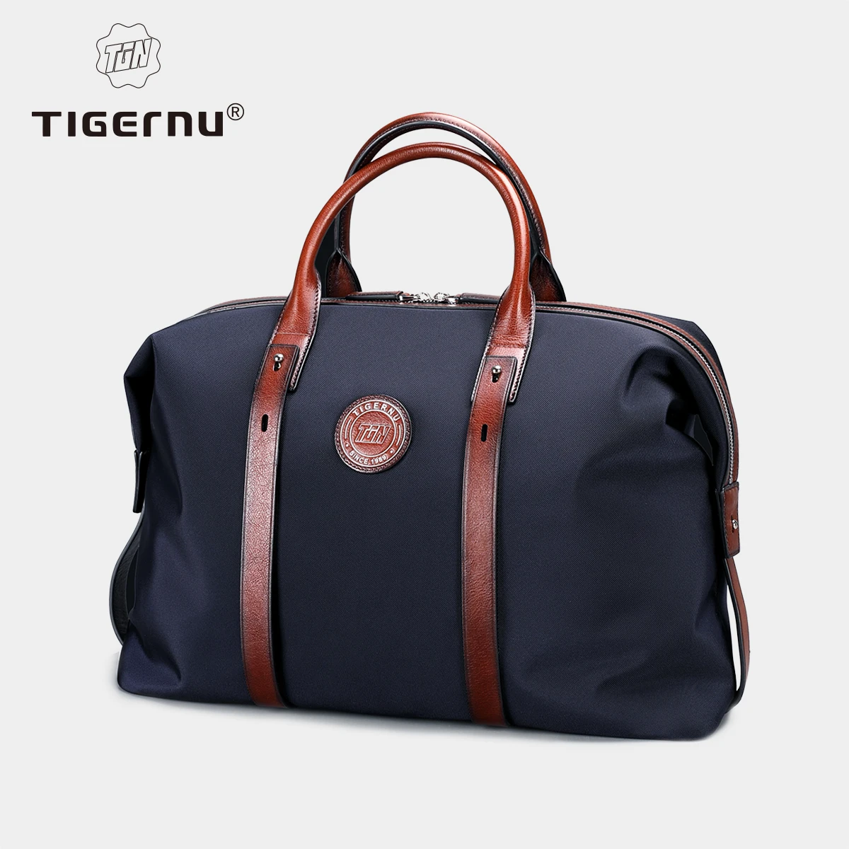 Кожаный дорожный чемоданчик Tigernu для мужчин