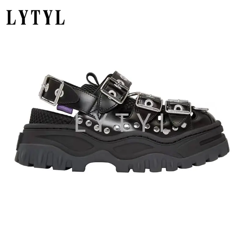 

2022 Summer Women's Sandals Platform Women's Shoes Ins Hot Leather Gladiator Sandals Rivets Baotou Trekking Shoes Flats A1-52