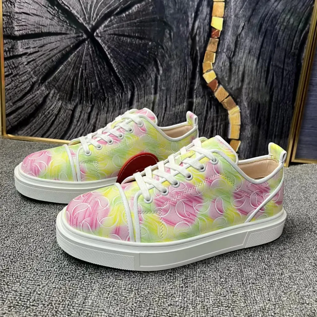 

2023 New Luxury Fashion Brand Printed Super Fire Lace Up Leather Flat Bottom Casual Sports Board Shoes, Suitable for Both Women