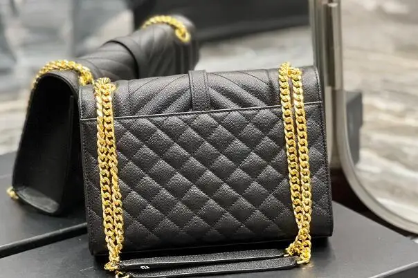 

Women's Luxury Bag Famous Brand Leather Flap Bag High Quality Designer Handbag Fashion Chains Shoulder Bag