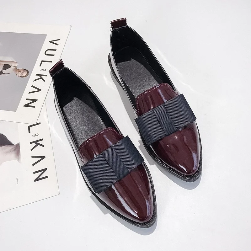 

Spring Flat Shoes Women's Bow Loafers Patent Leather Women's Shoes Pointed Toe Chunky Heels 2023 New Shoes