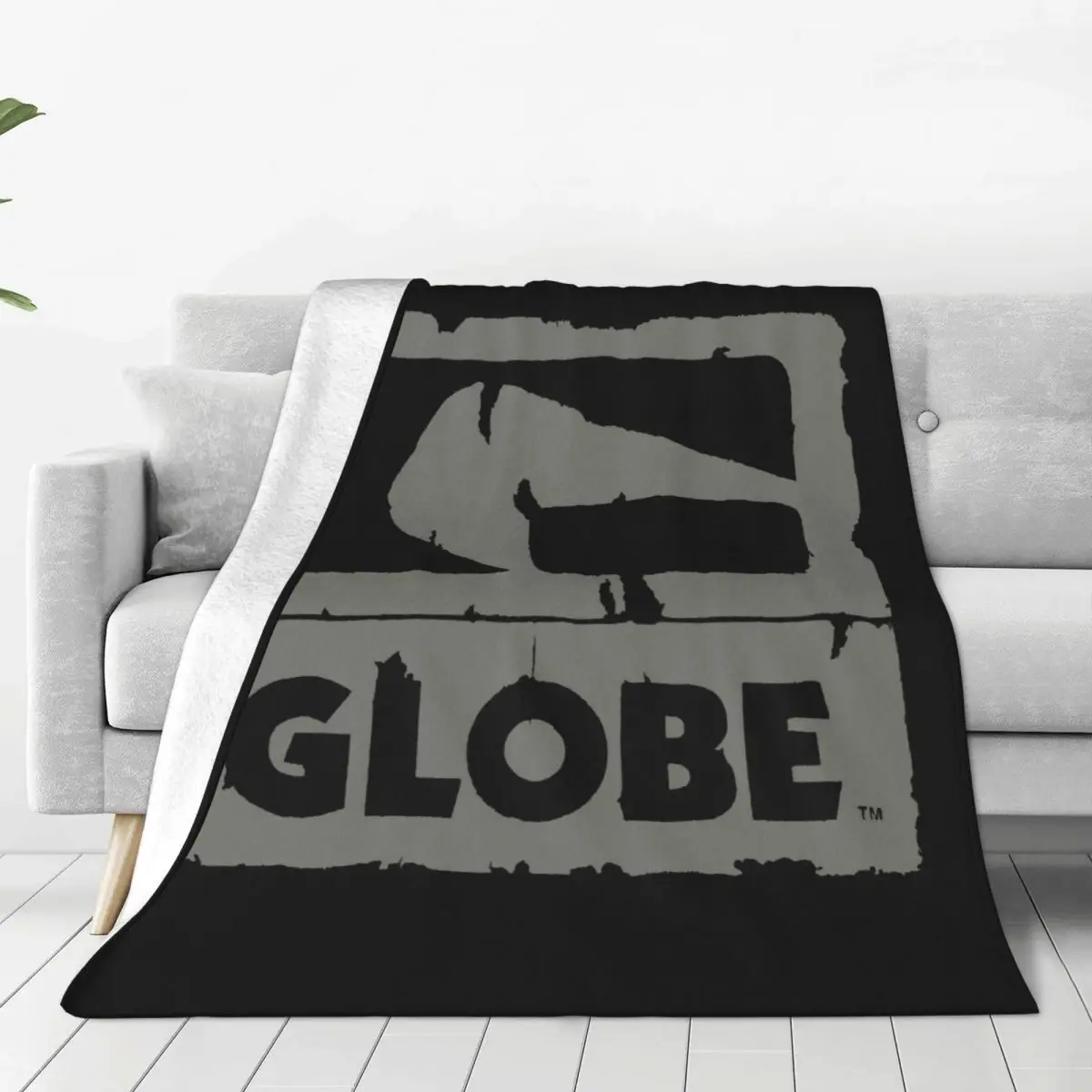 

GLOBE Non-Slip Thrifty Kawaii Premium Cartoon Multi-Size Western Blanket Bed Cover Plush Sofa Cover Winter Decor Sofa Blanket