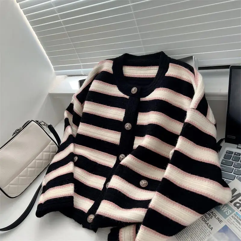 

Женский трикотажный кардиган в контрастную полоску, изысканный свитер-пальто для осени 2022