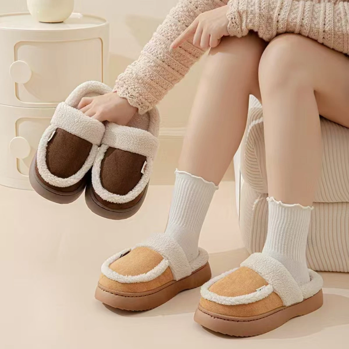 Женские тапочки на плоской подошве новые женские замшевые платформе с круглым